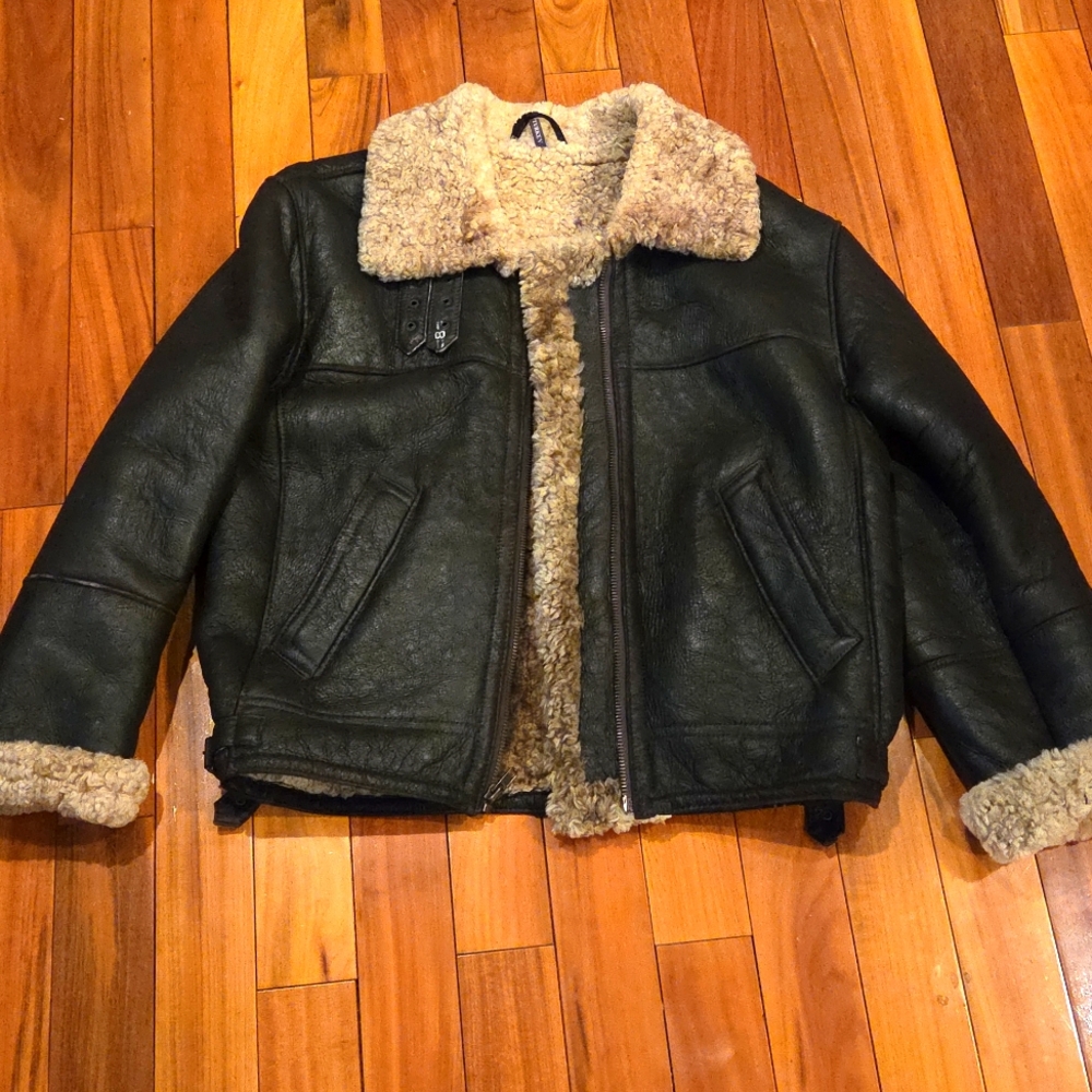 Cozy Shearling Fur Coat 100% Lamb Skin